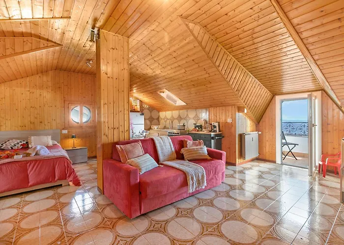 La Mansarda Sul - Happy Apartamento Nebbiuno